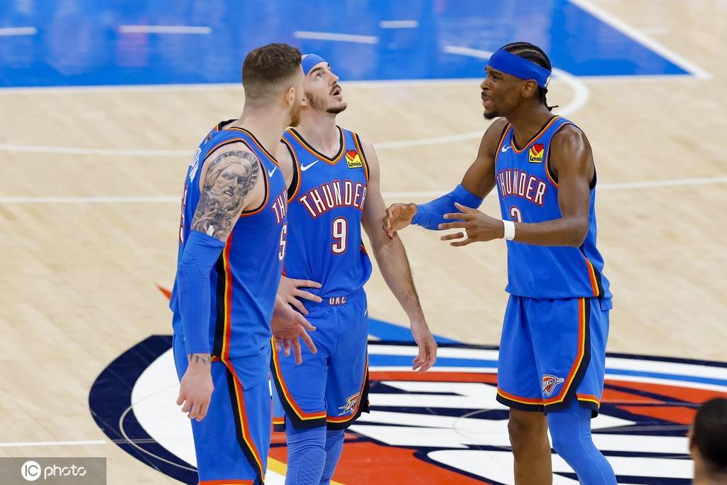 本赛季雷霆面对东部球队30胜3负 总决赛仅落后1分53秒